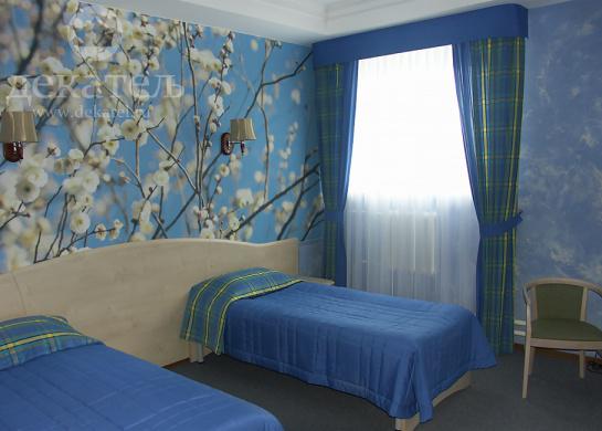 Фото шторы и покрывала для гостиничного номера. Гостиница "Капитан"аэропорт Толмачёво 