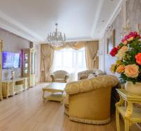 Фото многослойные шторы в классическую гостиную 