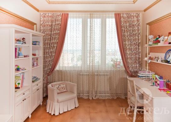 Шторы для детской в классическом стиле фото