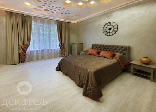 Фото штор для спальни загородного дома 2021